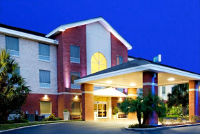 Отель Holiday Inn Express Hotel and Suites Weslaco, an IHG Hotel  Уэслако